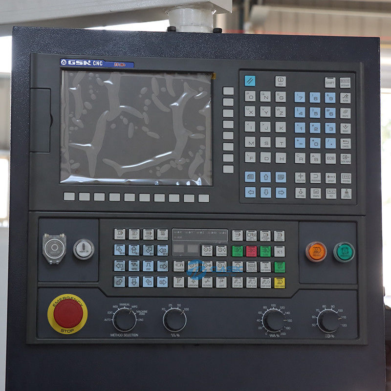 vmc 640台湾CNCの金属のための縦のマシニング センター3axis 4の軸線の5軸線CNCのフライス盤