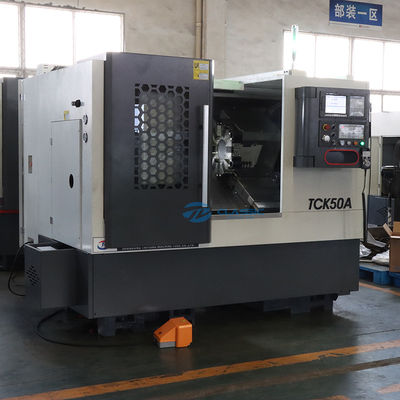 傾いたベッドの旋盤機械CNC TCK50Aの旋盤機械およびCNCの旋盤機械